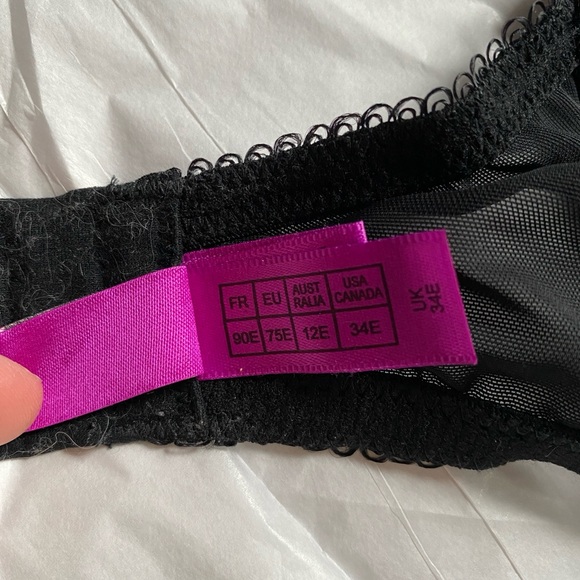 L’agent Agent Provocateur satin push up bra Black 34E 34DD never worn padded - Picture 4 of 5